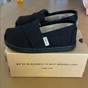 Toms Black Moccasins Canvas Slip-On
